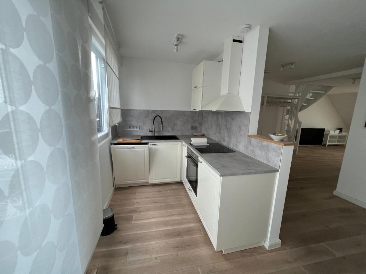 Modernes Apartment Duisburg-Mitte mit Balkon Exterior foto
