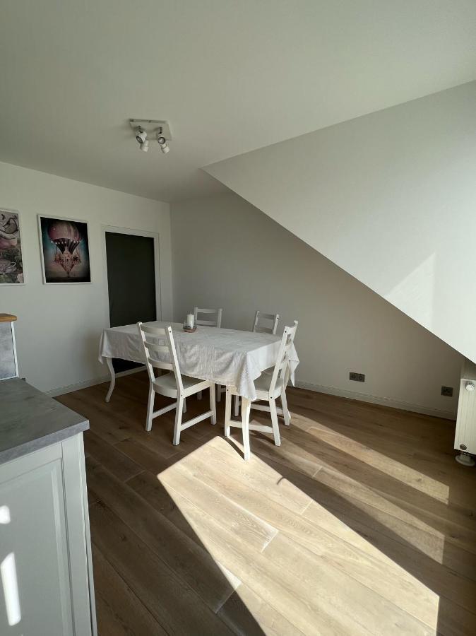 Modernes Apartment Duisburg-Mitte mit Balkon Exterior foto
